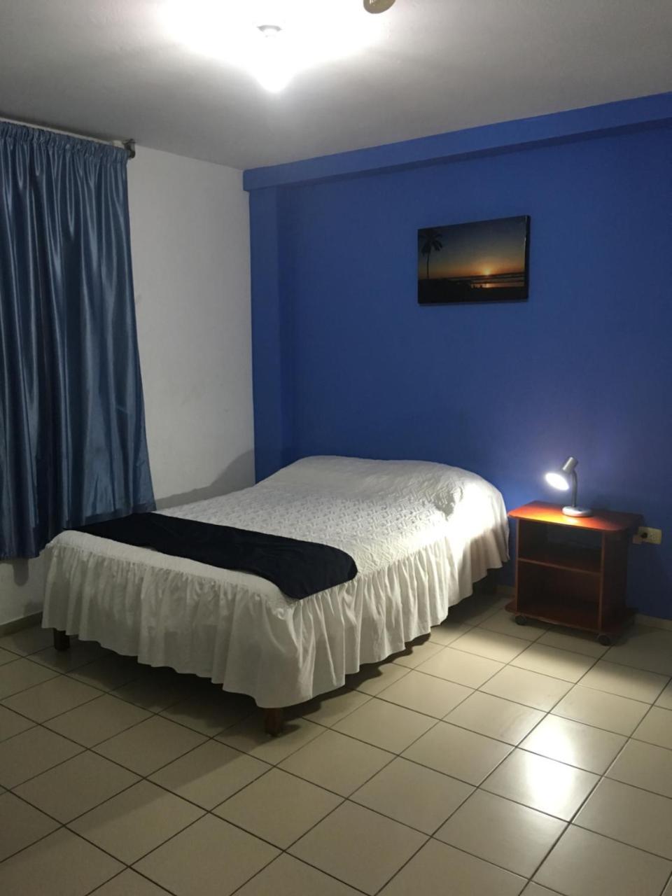 Hostal Albatros มันตา ภายนอก รูปภาพ
