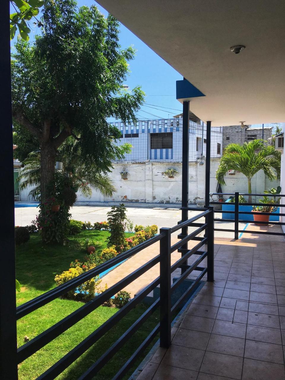 Hostal Albatros มันตา ภายนอก รูปภาพ